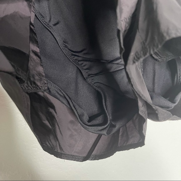 Good American 0 black nylon active shorts - Picture 2 of 4